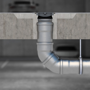 Einbaubeispiel Parkhausrinne aus Edelstahl von ACO Haustechnik mit Flansch für Flüssigkunststoffabdichtungen