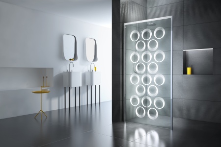 Customizing durch Auflaserung hat zahlreiche Vorteile gegenüber anderen Formen der Duschen-Gestaltung und erzielt damit ein deutlich höheres Niveau der Veredelung. Hier das glassdouche Lasermotiv CURLS