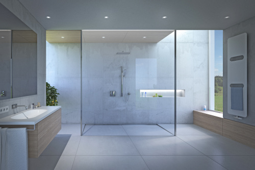 Die hier mit zwei Profilen der Serie KATHARINA von glassdouche montierte Duschabtrennung aus Einscheibensicherheitsglas (ESG, 8 mm) hat das imposante Ausmaß von 270 x 240 cm. 